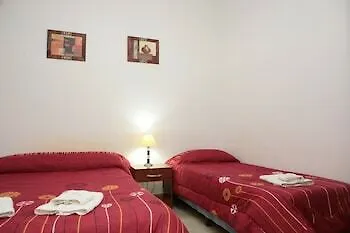 Hostal Portal La Linda-3